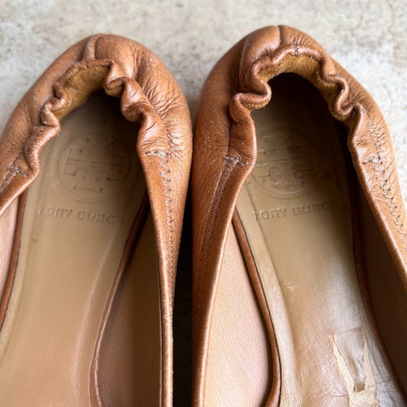 Tory Burch Tan Leather Flats - Picture 5 of 14